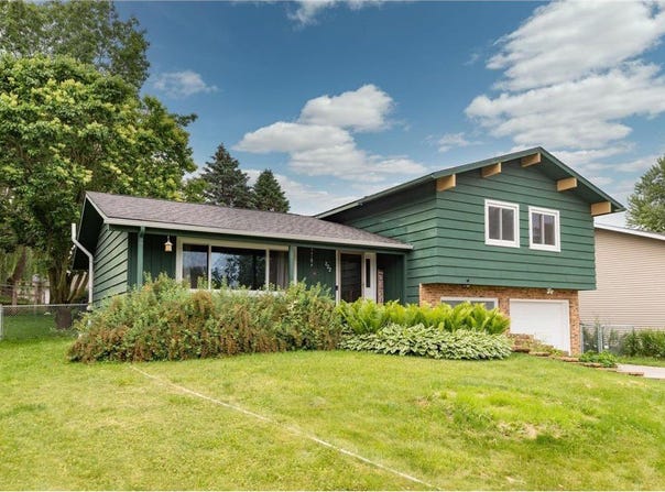 222 7th Street NW, Byron, MN 55920
