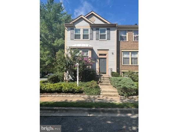 2 AUTUMN FLOWER LANE, GAITHERSBURG, MD 20878
