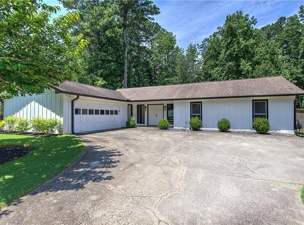 3125 Waterfront Circle, Marietta, GA 30062