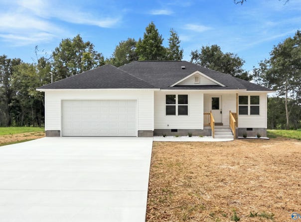 181 Concord Road, Horton, AL 35980