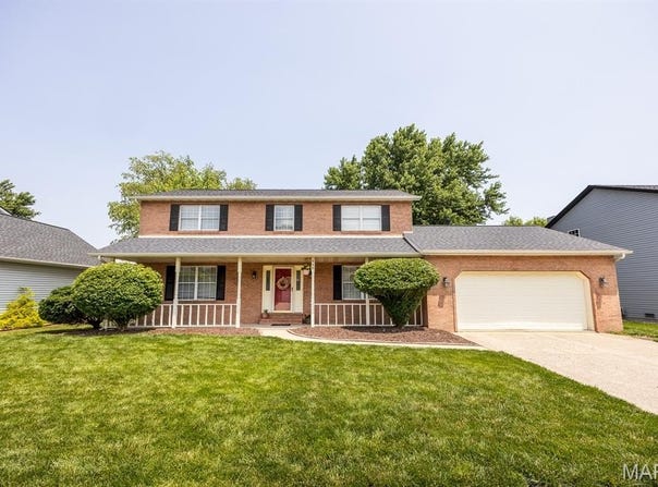 648 Shamrock Drive, O'Fallon, IL 62269