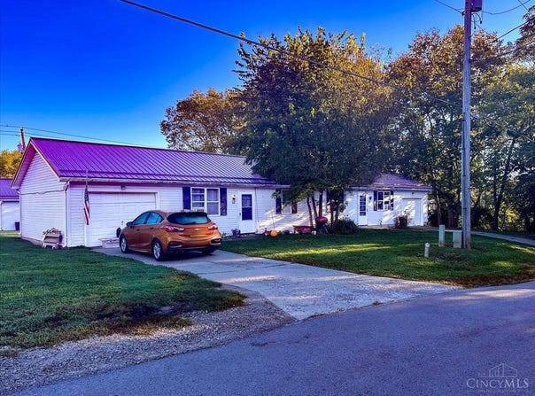 135 W Main Street, Leesburg, OH 45135