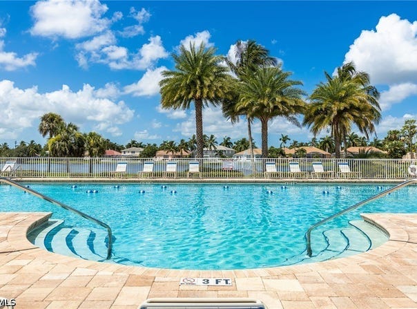 7900 Lake Sawgrass Loop, Fort Myers, FL 33907
