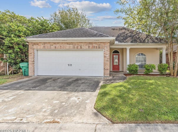 108 Rue Conge Circle, Lafayette, LA 70508