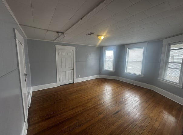 15 Dublin, Lowell, MA 01854