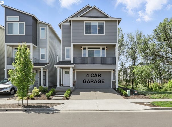 4236 E WILLAKENZIE ST, Newberg, OR 97132