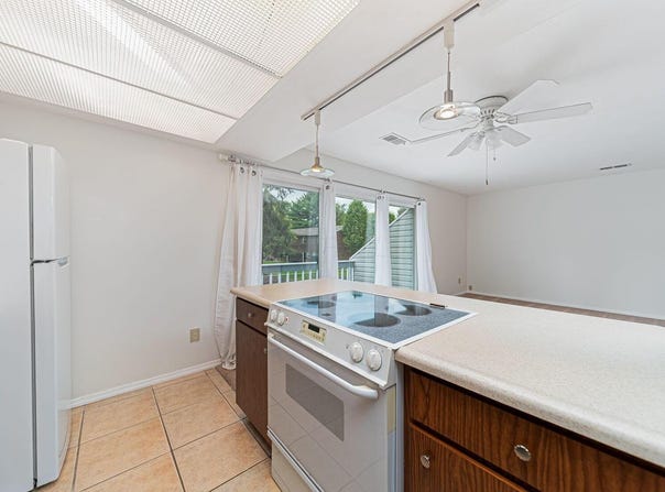 101 W Ticonderoga Drive, Westerville, OH 43081