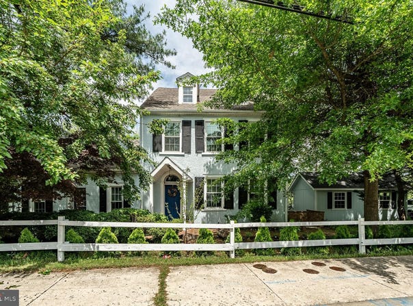 29 E MAIN STREET, NEWARK, DE 19702