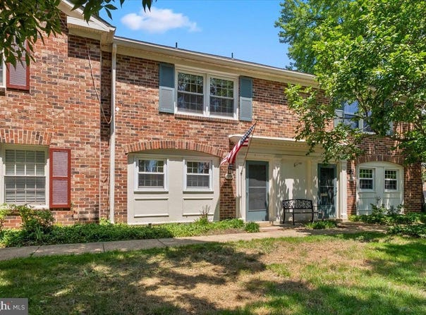 8356 FORRESTER BOULEVARD, SPRINGFIELD, VA 22152