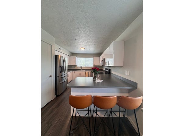 64 W 600 S, Springville, UT 84663