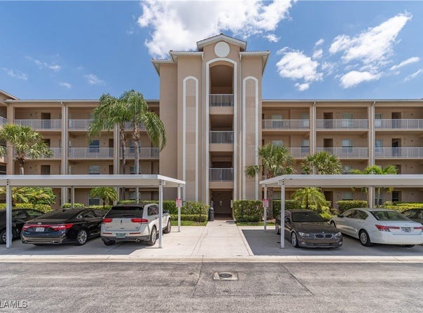 8490 Kingbird Loop unit: 922, Estero, FL 33967