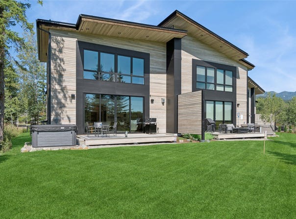 57 Crestwood Drive unit: B, Whitefish, MT 59937