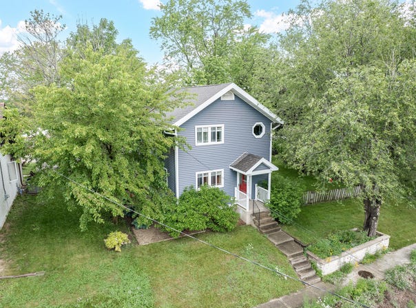 593 N German St, Mayville, WI 53050
