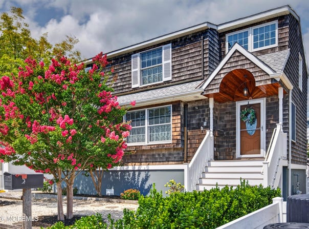 5 E 17th Street, Long Beach Twp, NJ 08008