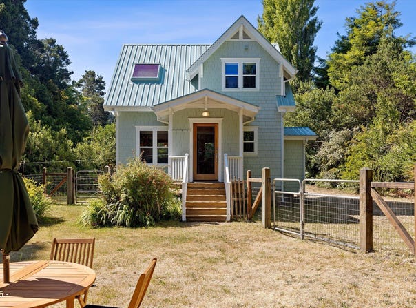 321 SE 35th Street, Newport, OR 97365