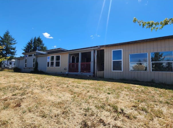 8325 SE SKY VISTA DR, Amity, OR 97101