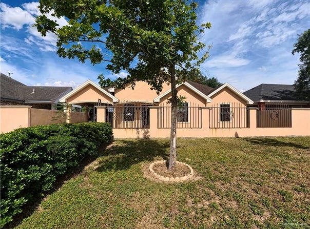 227 San Bernardo Street, Rio Grande City, TX 78582
