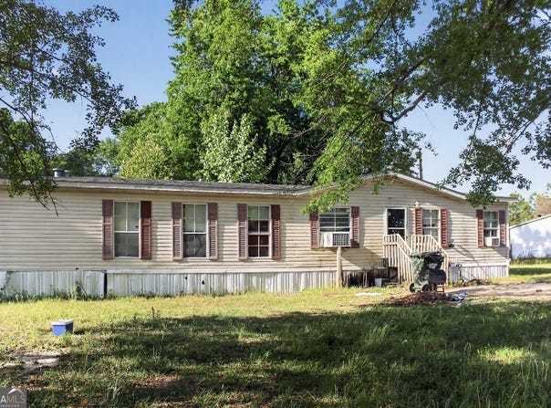 4402 Harper Road, Metter, GA 30439