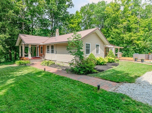 9723 Thwing Road, Chardon, OH 44024