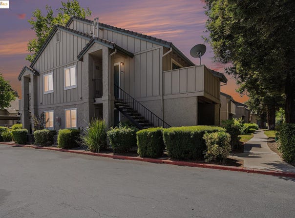 1183 Lakeview Cir, Pittsburg, CA 94565
