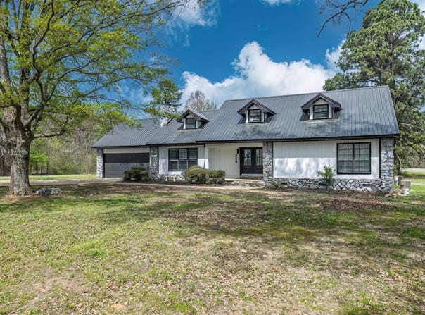 248 Curtis Road, Gurdon, AR 71743