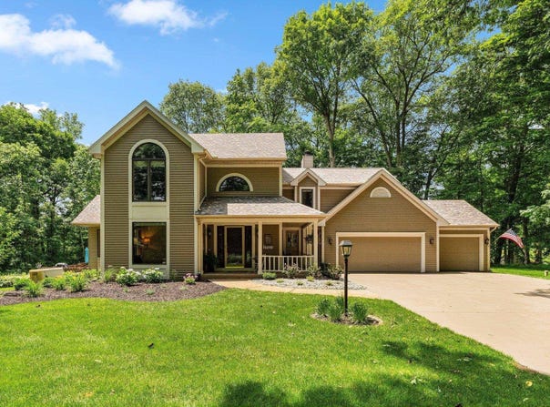 10610 Garman Road, Leo, IN 46765