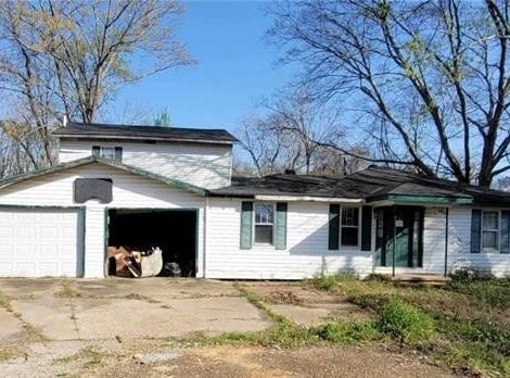 1807 HENRY Avenue, Alexandria, LA 71303