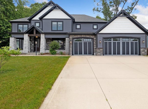 51680 Salem Meadows Drive, Granger, IN 46530-1356