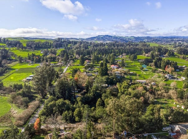 5070 Blank Road, Sebastopol, CA 95472