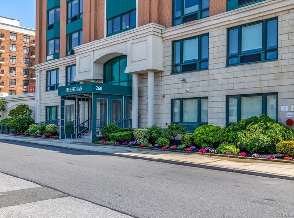 260 W Broadway, Long Beach, NY 11561