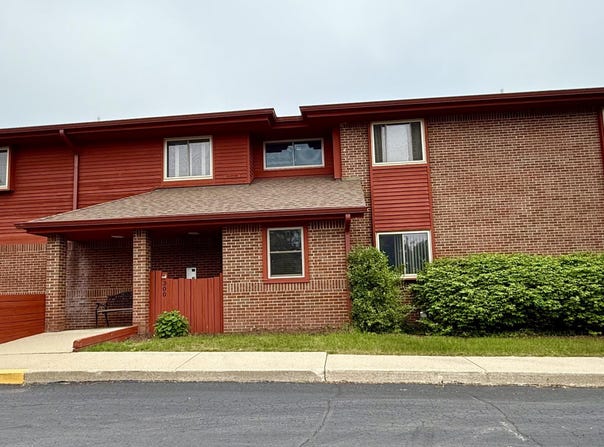 300 W Washington Avenue unit: 202, Alpena, MI 49707