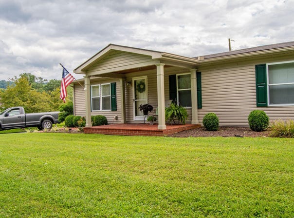 147 Clear Fork Road, Morehead, KY 40351