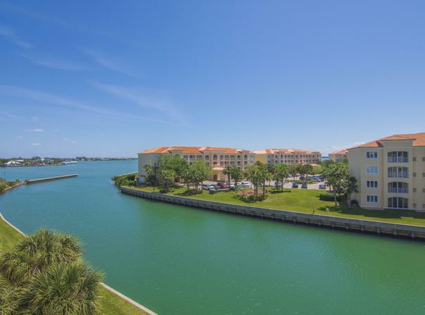 6 HARBOUR ISLE DRIVE E PH01, FORT PIERCE, FL 34949