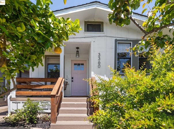 3360 Arizona St, Oakland, CA 94602