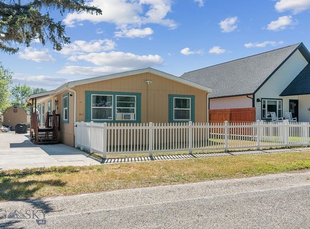 411 3rd Avenue E, Three Forks, MT 59752