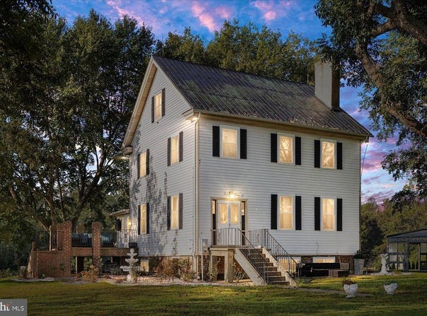 667 HUSTLE ROAD, HUSTLE, VA 22476