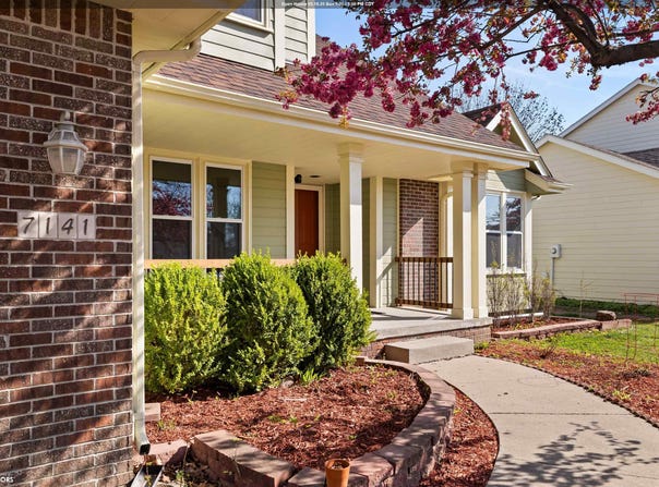 7141 Pommel Place, West Des Moines, IA 50266
