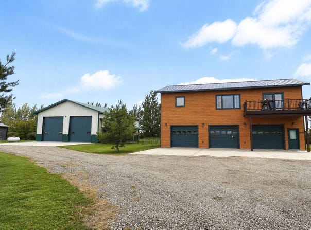 309 Steven Ave, Devils Lake, ND 58301