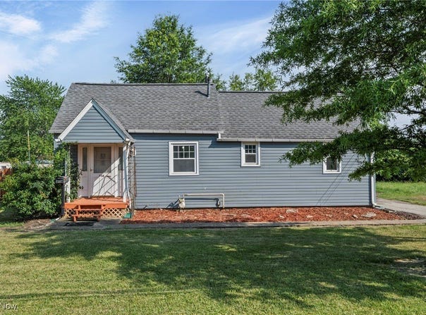 756 Infirmary Road, Elyria, OH 44035