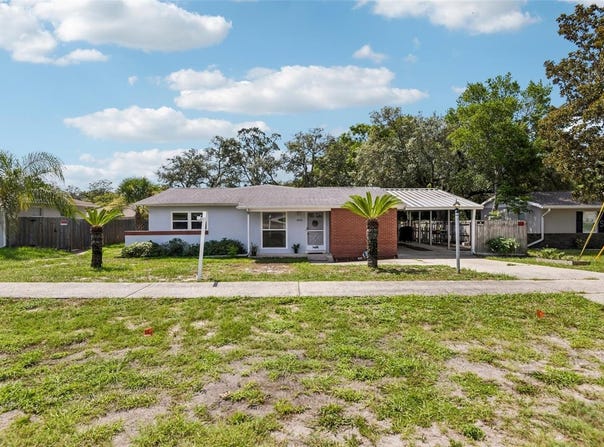 7446 PINEHURST Drive, SPRING HILL, FL 34606