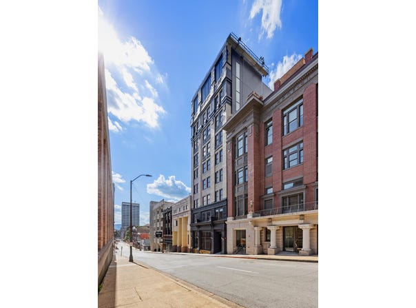 117 E 7th Street, Chattanooga, TN 37402