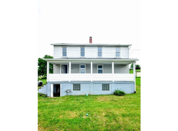1245 Latrobe Derry Rd, Derry Twp, PA 15661