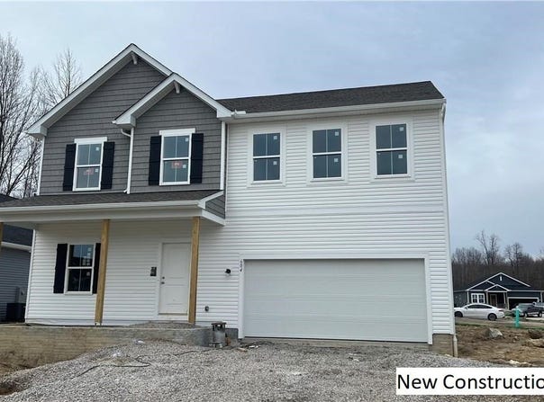 604 Cedarwood Trail, Elyria, OH 44035