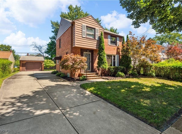 5275 Haverford Drive, Lyndhurst, OH 44124