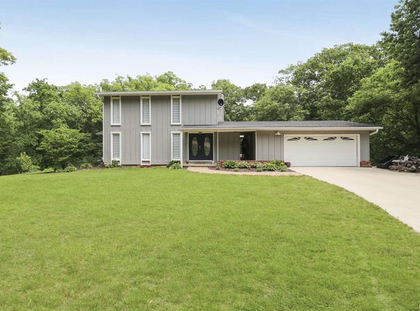 18510 N DEER CREEK Lane, Edelstein, IL 61526