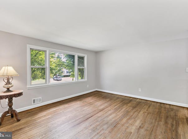 8902 SYLVANIA STREET, LORTON, VA 22079