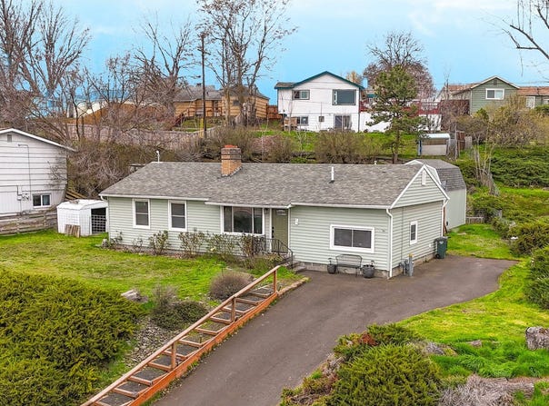 715 SW 27TH St, Pendleton, OR 97801