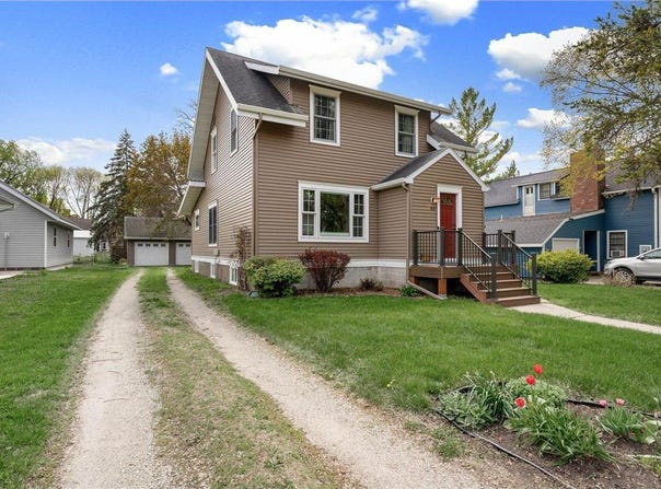 412 4th Avenue NE, Waseca, MN 56093