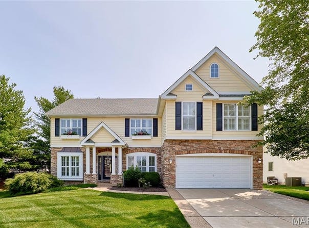 26 Patriarch Court, St Peters, MO 63376
