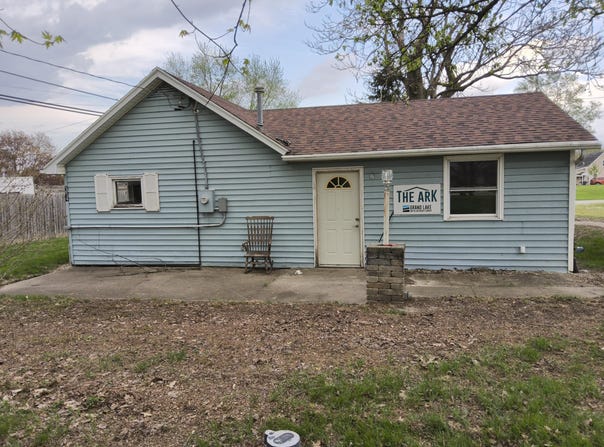 34 S High Street, Montezuma, OH 45866